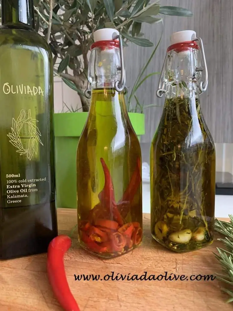 Amazing Flavor Homemade Infused Olive Oil Recipes: Garlic, Chili ...